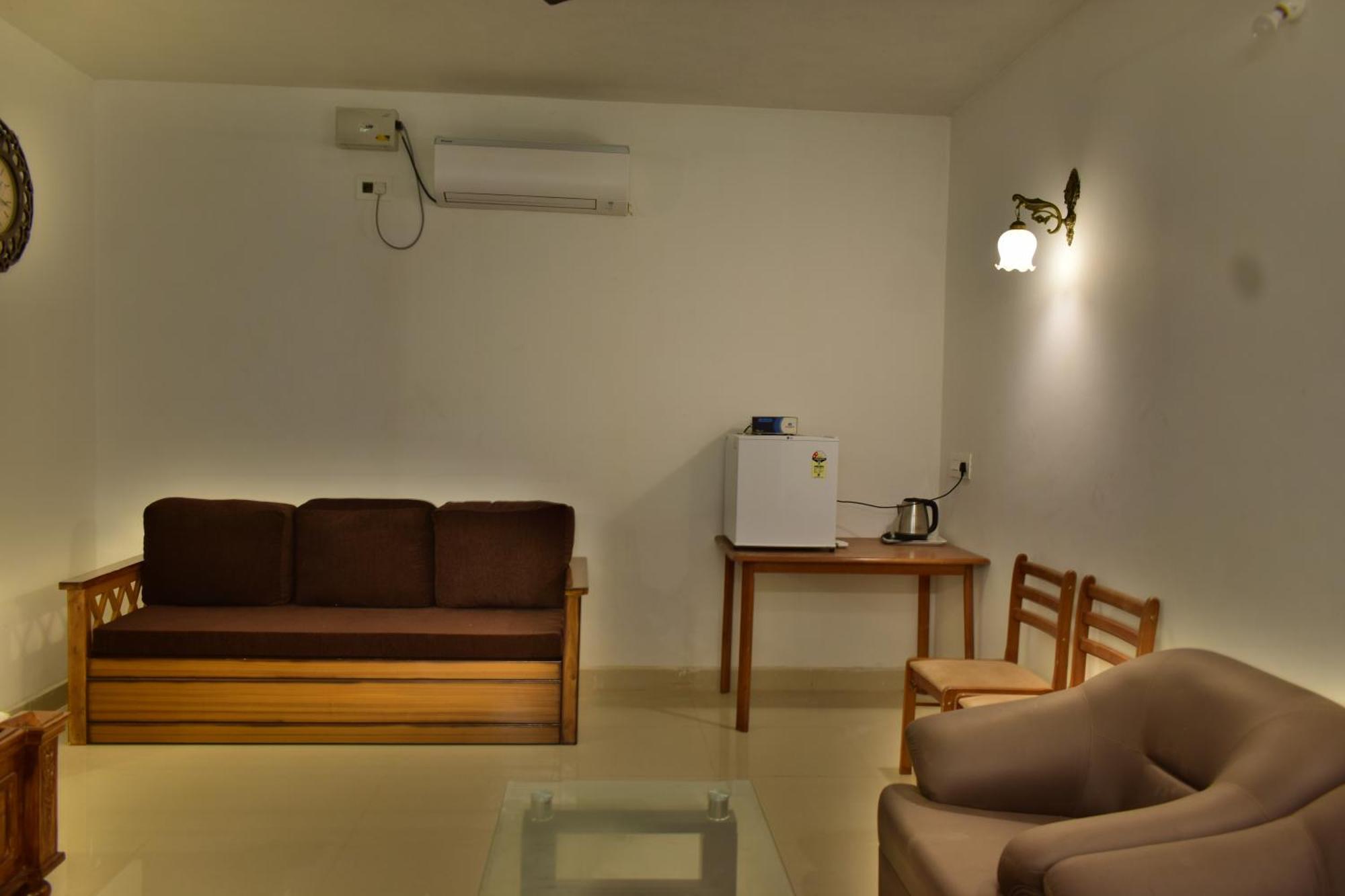 Silent Waters Resorts เยลาคีรี ภายนอก รูปภาพ